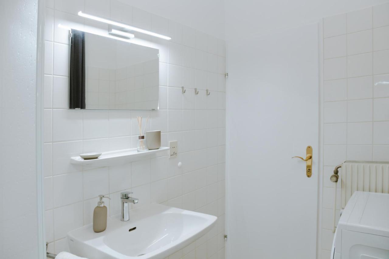 Ferienwohnung In Der Fussgaengerzone Gartenblick - Studio Apartment Eisenstadt Ngoại thất bức ảnh